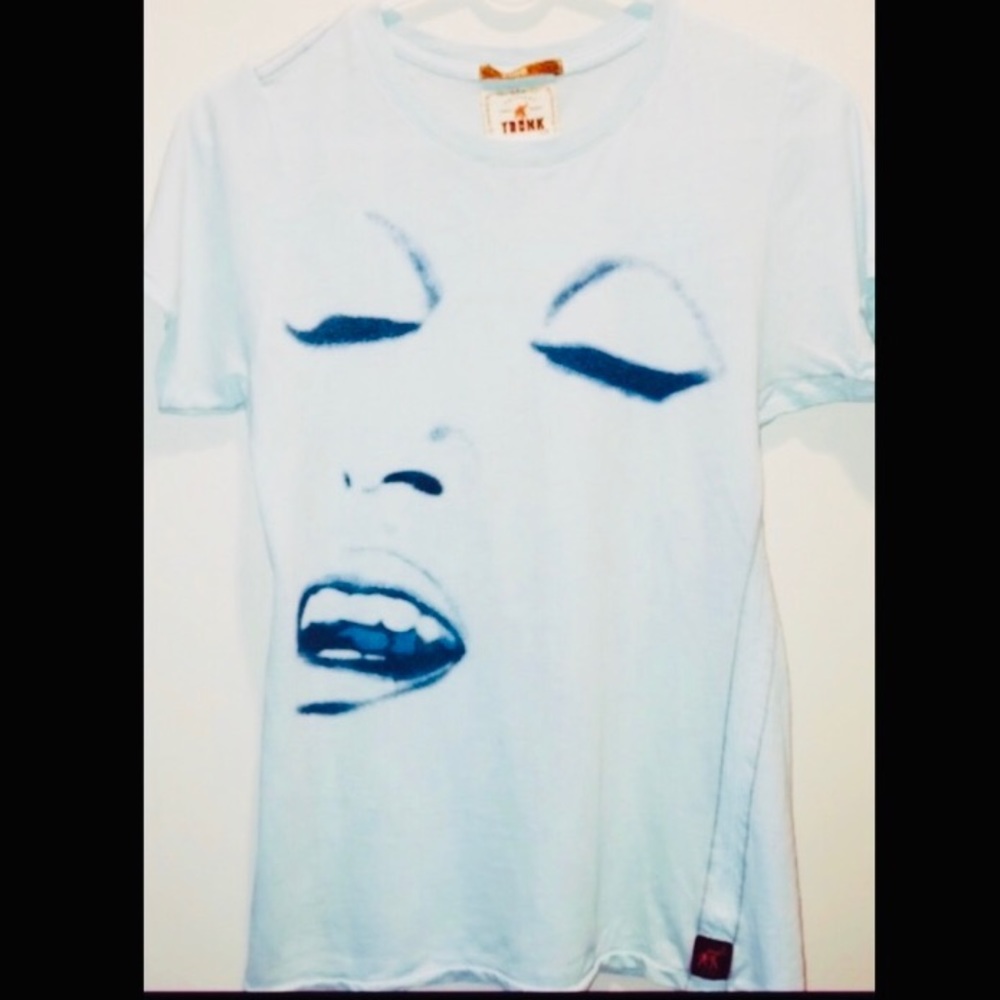 RARE LIMITED EDITION MADGE TEE